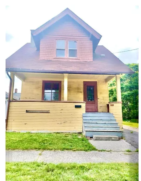 351 S 11th, Saginaw, MI 48601