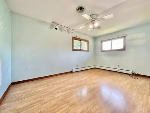 418 S 29th, Escanaba, MI 49829 photo 16
