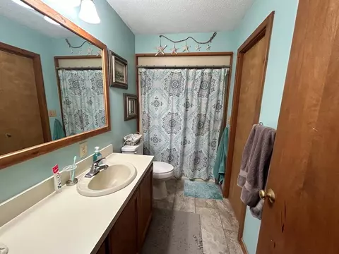 Bath - 4205 Buzzell, Gladwin, MI 48624 photo 1 of 2