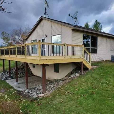 Exterior - 4205 Buzzell, Gladwin, MI 48624 photo 2 of 9