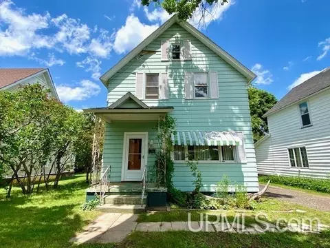 372 Alger, Marquette, MI 49855