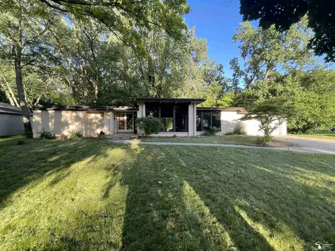 Exterior - 1402 Michigan, Monroe, MI 48162 photo 2 of 5