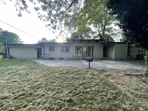 Exterior - 1402 Michigan, Monroe, MI 48162 photo 3 of 5