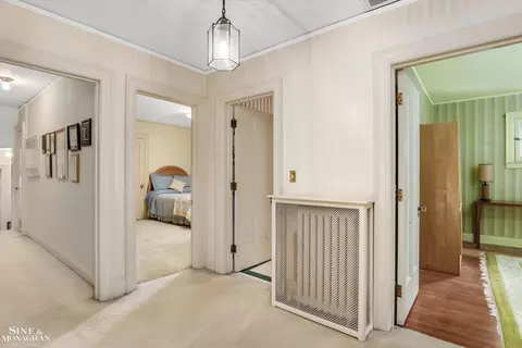 Entry Way - 838 Whittier, Grosse Pointe Park, MI 48230 photo 4 of 6