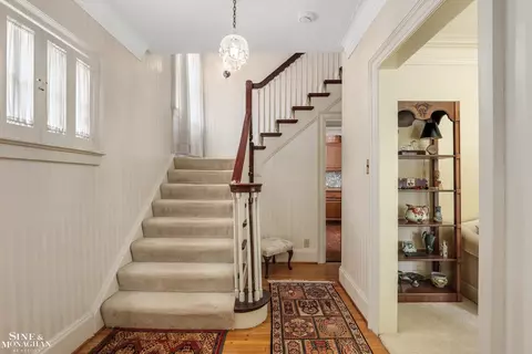 Entry Way - 838 Whittier, Grosse Pointe Park, MI 48230 photo 2 of 6
