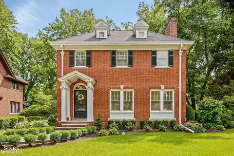 838 Whittier, Grosse Pointe Park, MI 48230