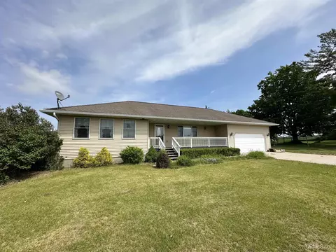 W1958 County 374, Carney, MI 49812
