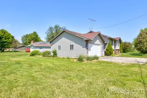 Exterior - S205 School, Stephenson, MI 49887 photo 1 of 5