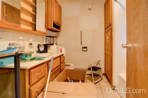 Bath - S205 School, Stephenson, MI 49887 photo 1 of 2