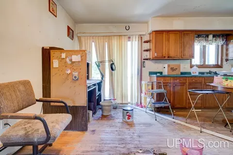 Kitchen - S205 School, Stephenson, MI 49887 photo 3 of 4