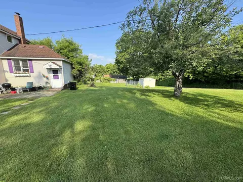 Exterior - 520 E D, Iron Mountain, MI 49801 photo 4 of 5