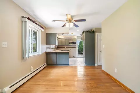 36860 Chase, Romulus, MI 48174 photo 6