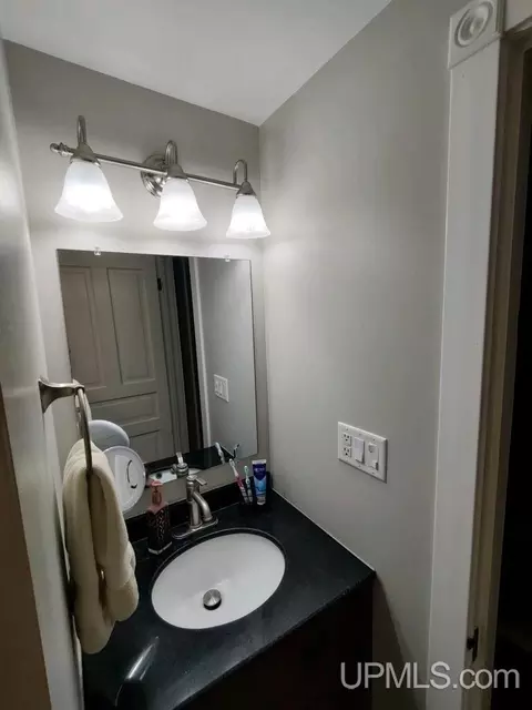811 N Third, Ishpeming, MI 49849 photo 30