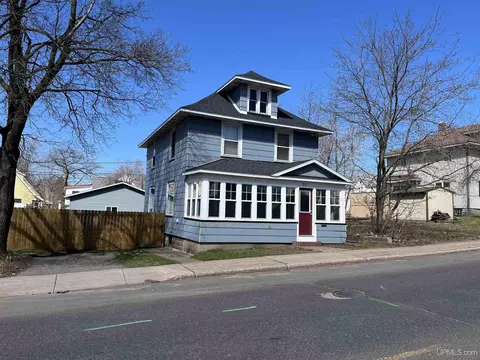 811 N Third, Ishpeming, MI 49849
