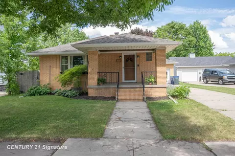 711 S Farragut, Bay City, MI 48708