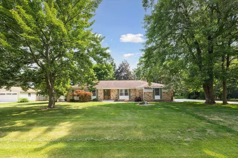 253 Ardelean, Owosso, MI 48867