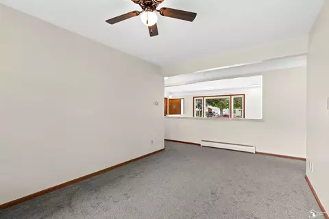 Living - 6045 Bailey, Taylor, MI 48180 photo 6 of 6