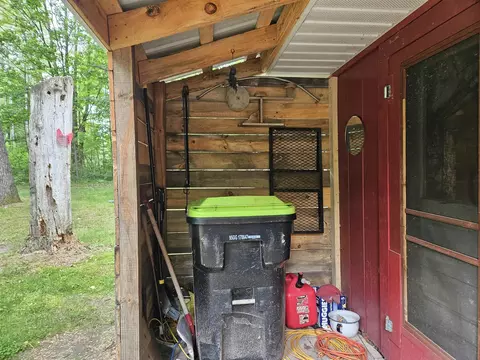 6331 Gopher Trl, Harrison, MI 48625 photo 16
