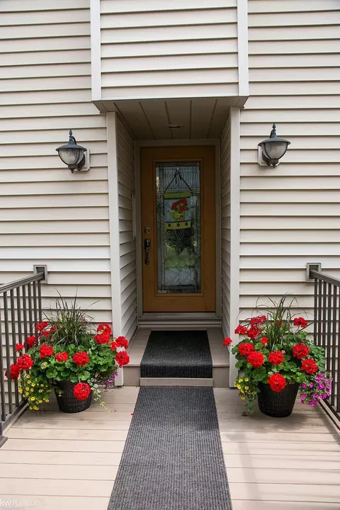 3995 River #11, East China, MI 48054