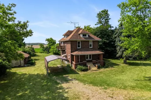 Exterior - 4690 Maple Grv, Deckerville, MI 48427 photo 6 of 10
