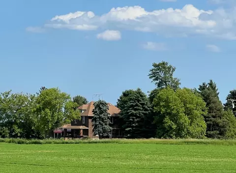 Exterior - 4690 Maple Grv, Deckerville, MI 48427 photo 7 of 10