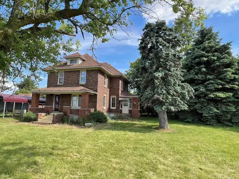 4690 Maple Grv, Deckerville, MI 48427