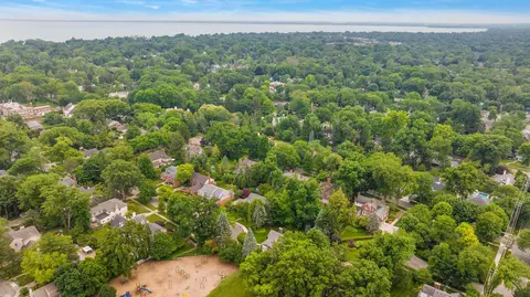 View/Area - 280 Vendome, Grosse Pointe Farms, MI 48236 photo 8 of 8