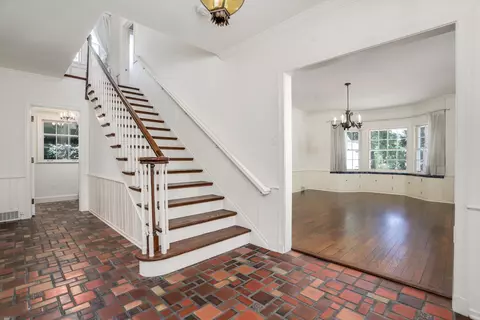 Entry Way - 280 Vendome, Grosse Pointe Farms, MI 48236 photo 1 of 4