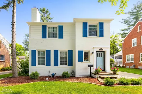 252 Kerby, Grosse Pointe Farms, MI 48236