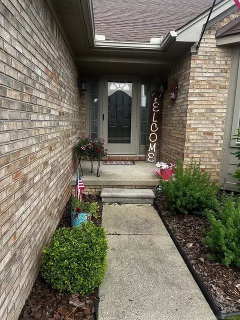 Exterior - 48307 Jefferson, Macomb, MI 48044 photo 2 of 2