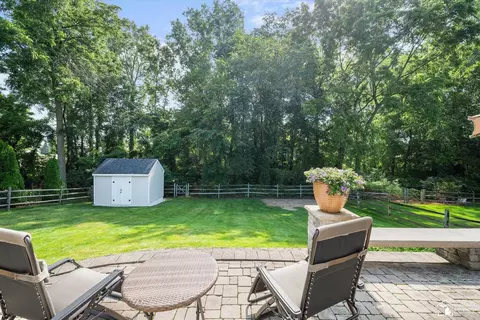 Exterior - 6970 Pheasant Vw, Temperance, MI 48182 photo 13 of 14