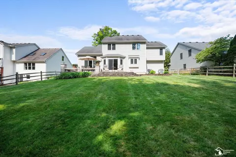Exterior - 6970 Pheasant Vw, Temperance, MI 48182 photo 6 of 14