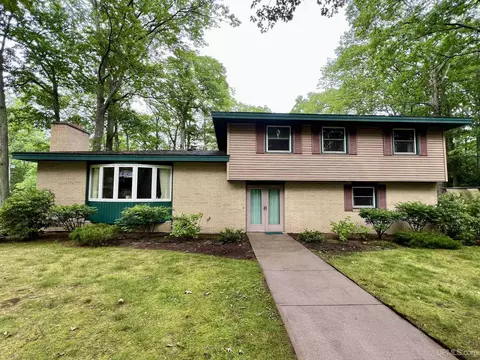 35 E Nicolet, Marquette, MI 49855