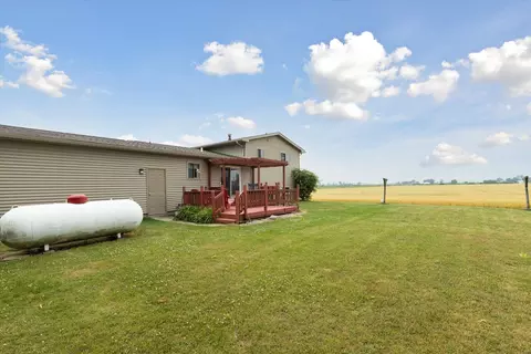 Exterior - 105 N Bowker, Munger, MI 48747 photo 8 of 14