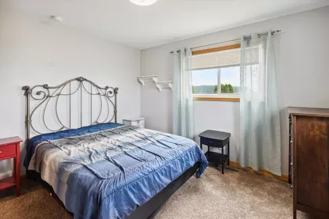 Bedroom - 105 N Bowker, Munger, MI 48747 photo 7 of 9