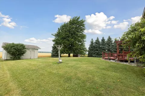 Exterior - 105 N Bowker, Munger, MI 48747 photo 7 of 14