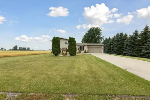 Exterior - 105 N Bowker, Munger, MI 48747 photo 13 of 14