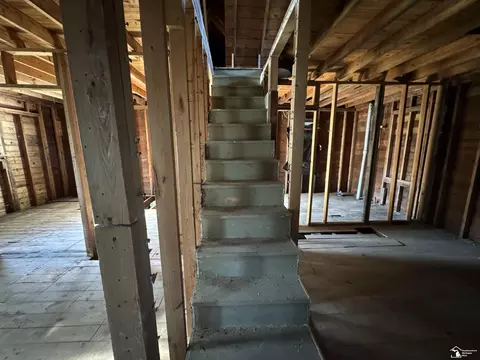 533 Center, Carleton, MI 48117 photo 13