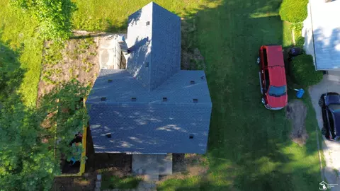 533 Center, Carleton, MI 48117 photo 3
