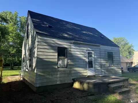 533 Center, Carleton, MI 48117 photo 6