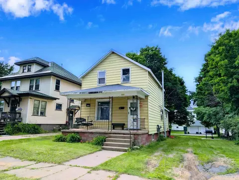 209 E Peck, Negaunee, MI 49866