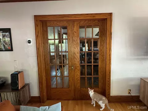 Entry Way - 608 N Main, Ishpeming, MI 49849 photo 2 of 5