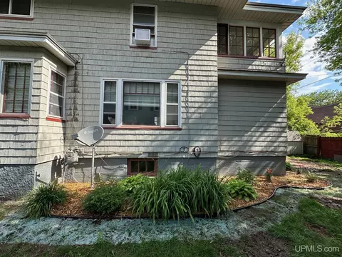 Exterior - 608 N Main, Ishpeming, MI 49849 photo 3 of 11