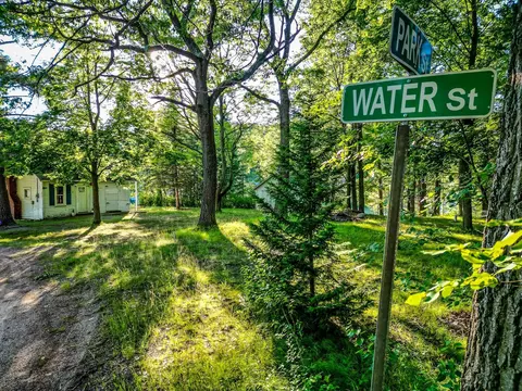 Exterior - 522 Water, Harrison, MI 48625 photo 14 of 19