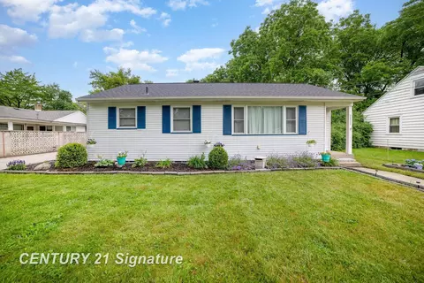 2610 Mackinaw, Saginaw, MI 48602
