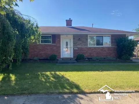 168 Ross, Monroe, MI 48162