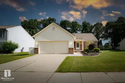 398 Lydia, Linden, MI 48451