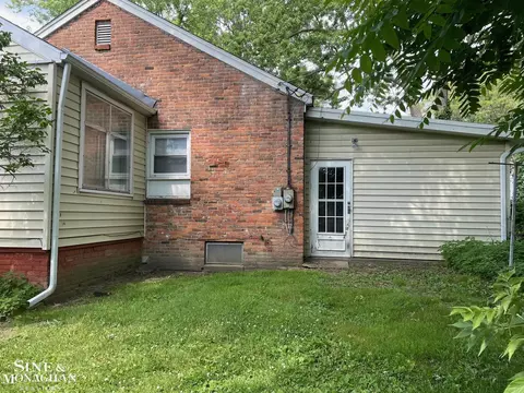 514 Trumbull, Saint Clair, MI 48079 photo 4