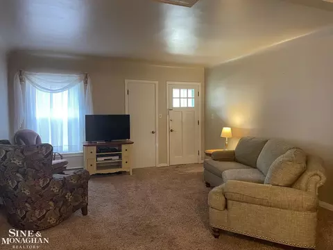 514 Trumbull, Saint Clair, MI 48079 photo 7