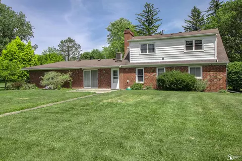 8675 Douglas, Temperance, MI 48182 photo 36